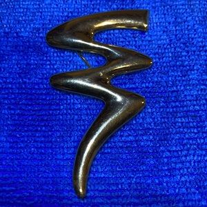 Gold Tone Zig Zag Brooch Pin